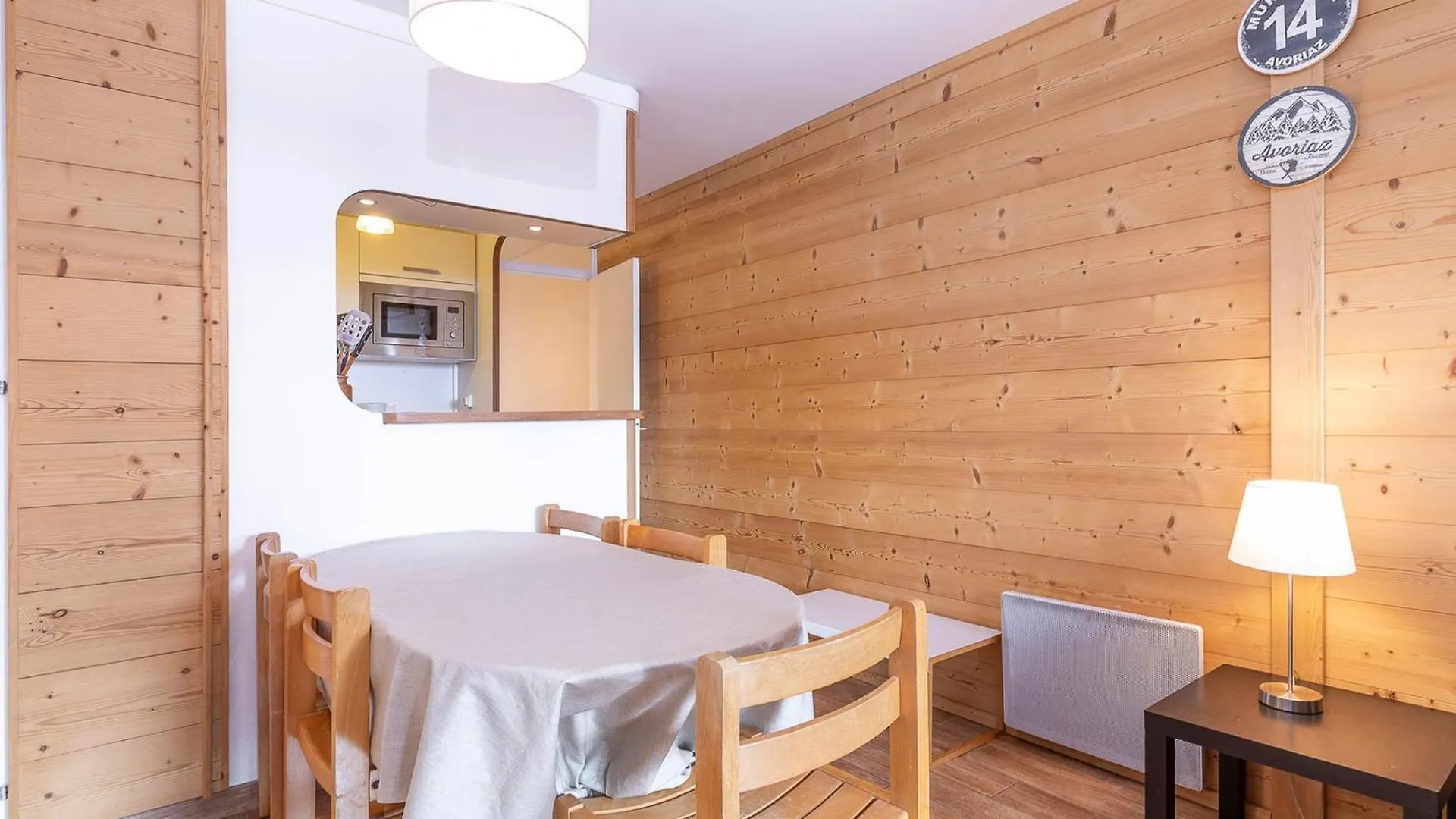 Charme, 3 Pieces : Balcon Sud, 6 Pers., Skis Aux Pieds - Avoriaz - Fr-1-314-282 Morzine 0*,